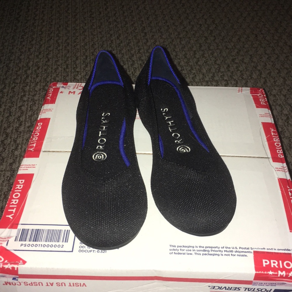 New without box Rothy’s